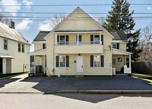Property at 92 West St Unit B, Winooski, VT 05404, 2 beds, 1 bath