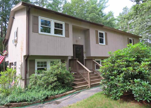 Property at 20 Princeton St, Windham, NH 03087, 3 beds, 2.5 baths