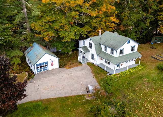 Property at 15 Main St, Jackson, NH 03846, 3 beds, 2 baths