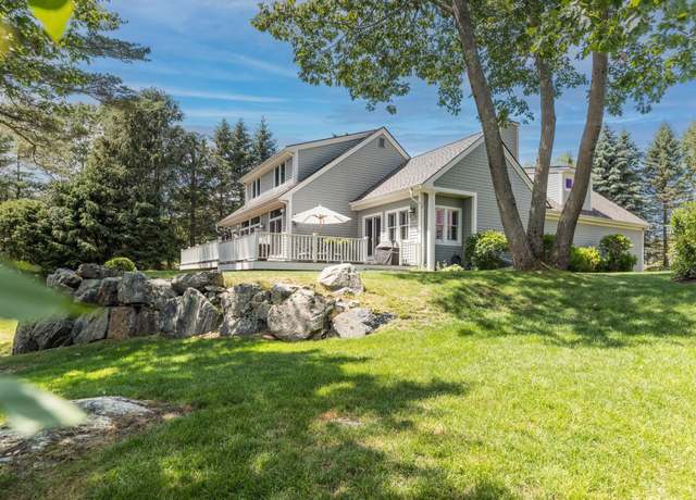 Property at 34 Harborview St, New Castle, NH 03854, 4 beds, 4.5 baths