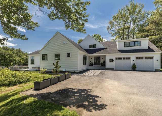 Property at 212 Walker Bungalow Rd, Portsmouth, NH 03801, 4 beds, 3.5 baths