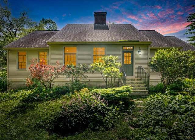 Property at 150 North Rd, Deerfield, NH 03037, 3 beds, 2.5 baths