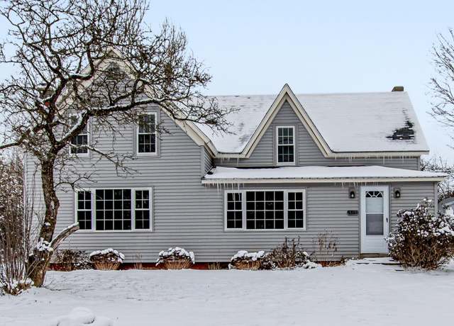 Property at 1561 Main St, Pittsburg, NH 03592, 3 beds, 2 baths