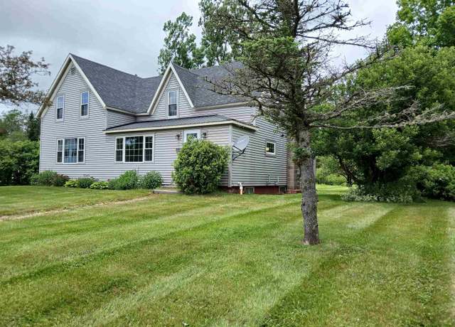 Property at 1561 Main St, Pittsburg, NH 03592, 3 beds, 2 baths