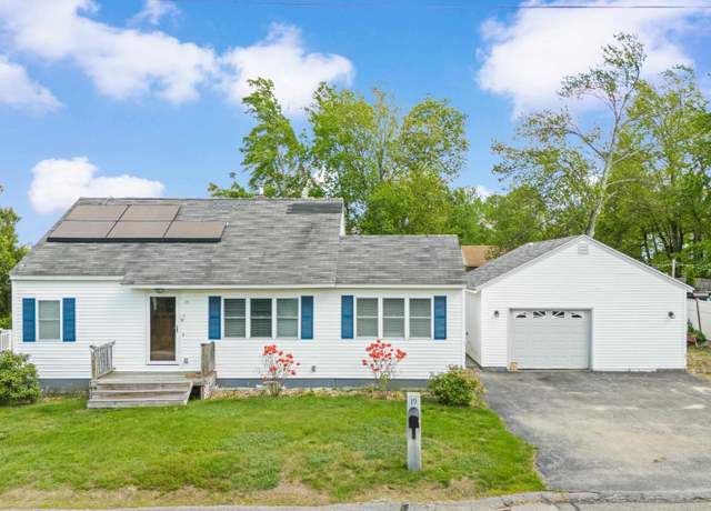 Property at 19 Libbey St, Goffstown, NH 03045, 3 beds, 1 bath
