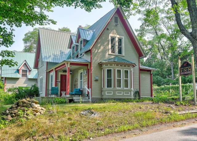 Property at 28 Locust Ln, Conway, NH 03818, 8 beds, 8 baths