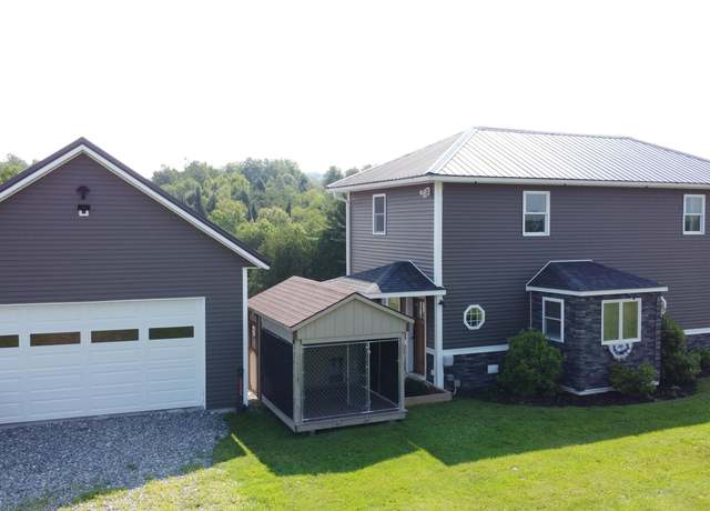 Property at 722 N Derby Rd, Derby, VT 05829, 2 beds, 1.5 baths