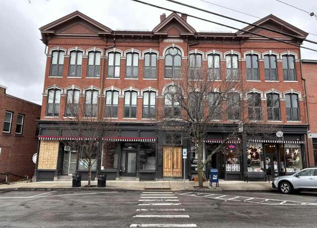 Property at 163 Water St Unit B2, Exeter, NH 03833, 1 bed, 1 bath