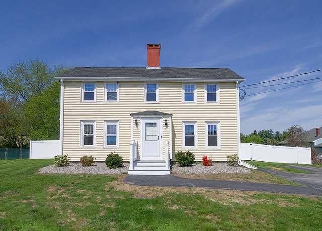 Property at 54 Newton Rd, Plaistow, NH 03865, 3 beds, 2 baths