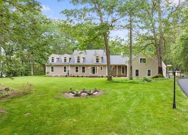 Property at 71 Marblehead Rd, Windham, NH 03087, 4 beds, 3.5 baths
