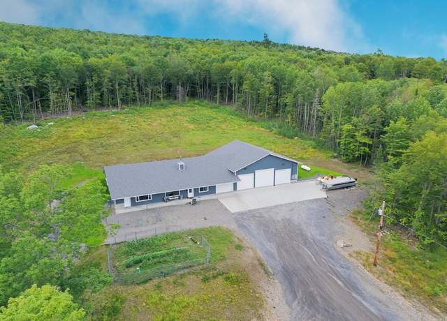Property at 60 Deer Crossing Way, Errol, NH 03579, 4 beds, 3.5 baths