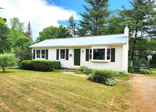 Property at 22 Willow Rd, Conway, NH 03860, 2 beds, 1 bath