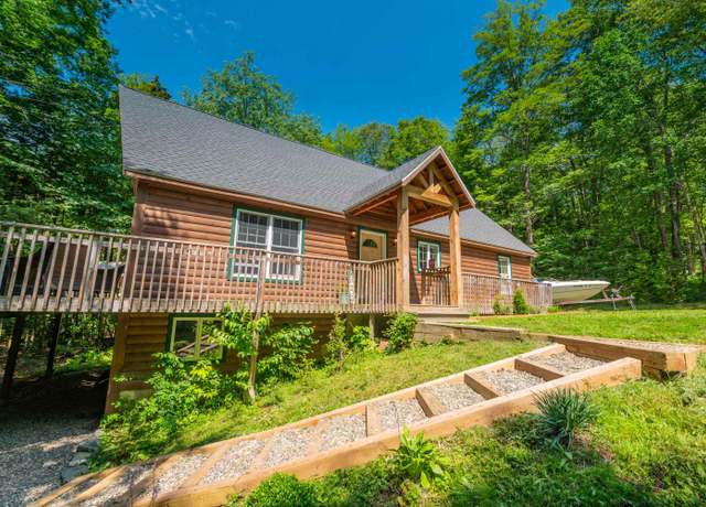 Property at 9 Greer Ct, Wilmington, VT 05363, 3 beds, 3 baths