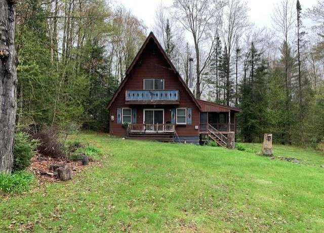 Property at 17 Pawtuckaway Rd, Haverhill, NH 03785, 3 beds, 2 baths