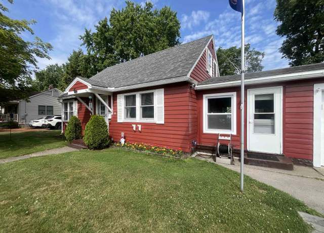 Property at 14 Brierwood Ln, Burlington, VT 05408, 3 beds, 1.5 baths