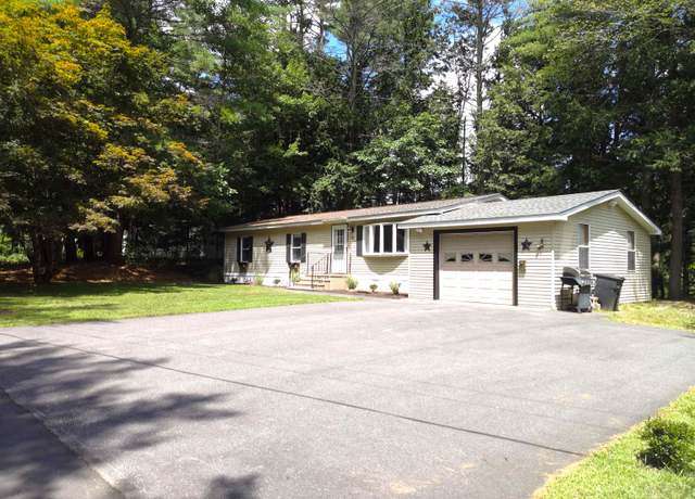 Property at 40 Evergreen Ln, Hopkinton, NH 03229, 2 beds, 2 baths
