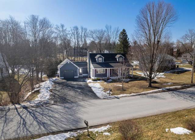 Property at 34 Hillcrest Rd, Rutland City, VT 05701, 3 beds, 1 bath