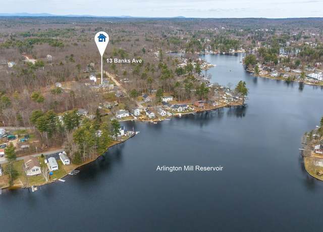 Property at 13 Banks Ave, Salem, NH 03079, 3 beds, 3 baths