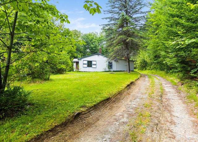 Property at 1790 US Route 115 Rte, Carroll, NH 03595, 2 beds, 1.5 baths