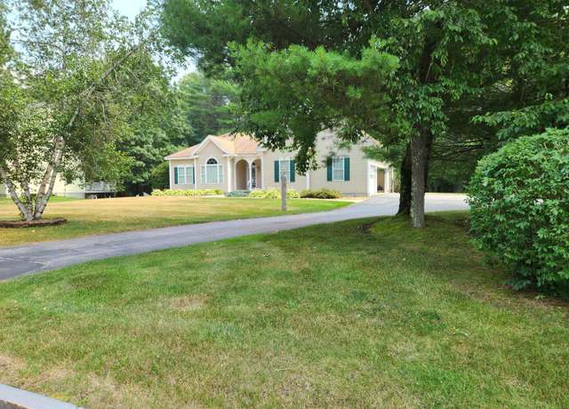 Property at 18 Hayward Brook Dr, Concord, NH 03301, 3 beds, 3.5 baths