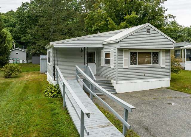 Property at 44 Hayes Park, Exeter, NH 03833, 3 beds, 1 bath