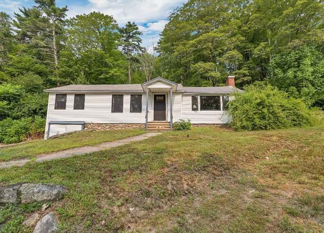 Property at 647 Whittier Hwy, Moultonborough, NH 03254, 3 beds, 2 baths