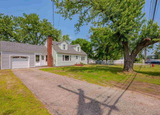 Property at 10 Eastern Ave, Rochester, NH 03867, 4 beds, 1 bath
