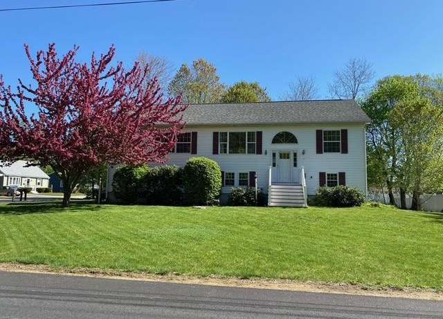 Property at 7 Amanda St, Rochester, NH 03867, 3 beds, 2 baths