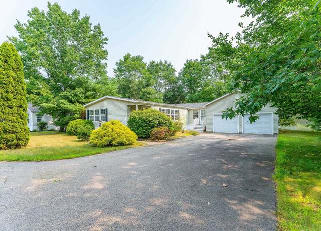 Property at 129 Eagle Dr, Rochester, NH 03868, 3 beds, 2 baths