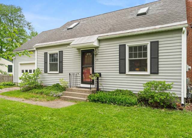 Property at 13 Iroquois Ave, Essex Junction, VT 05452, 3 beds, 1.5 baths
