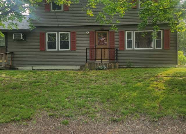 Property at 44 Sherwood Mdws, Pembroke, NH 03275, 4 beds, 1.5 baths