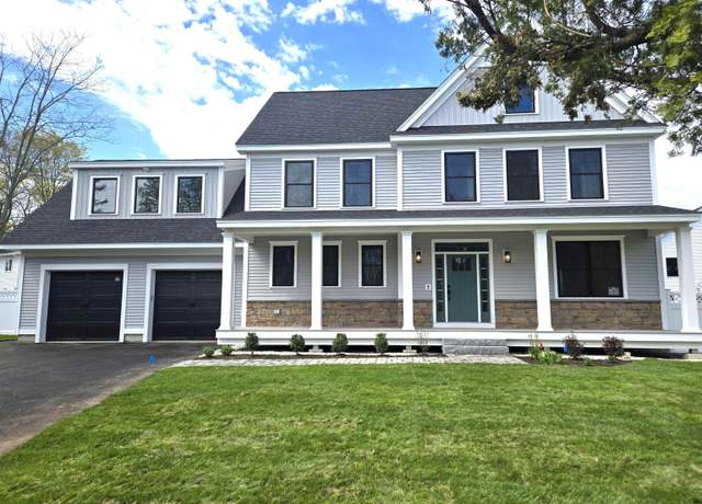 Property at 214 Woodbury Ave, Portsmouth, NH 03801, 4 beds, 2.5 baths