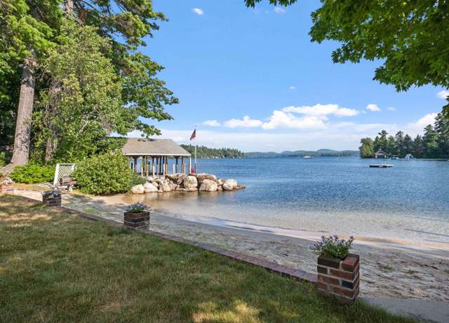 Property at 208 Forest Rd, Wolfeboro, NH 03894, 4 beds, 2.5 baths