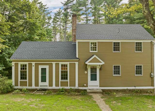 Property at 67 Middleton Rd, Wolfeboro, NH 03894, 3 beds, 2 baths