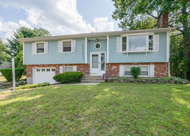 Property at 36 Nightingale Rd, Nashua, NH 03062, 3 beds, 2 baths