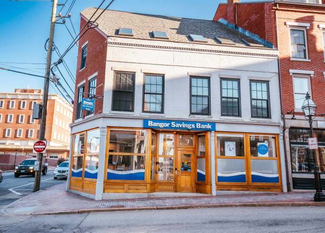 Property at 8 Bow St, Portsmouth, NH 03801, 4 baths