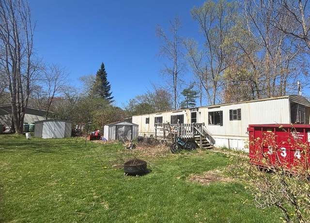 Property at 23 Sumac St, Exeter, NH 03833, 3 beds, 1 bath