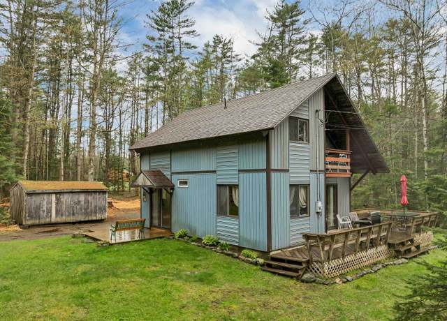 Property at 100 Valley Rd, Haverhill, NH 03765, 3 beds, 1 bath