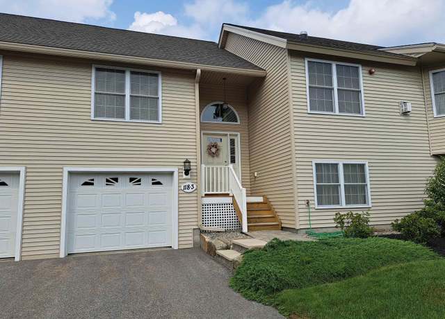 Property at 118 Hall Rd #3, Fremont, NH 03044, 2 beds, 2 baths