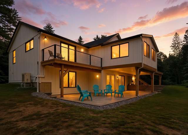 Property at 10 Pumphouse Rd, Strafford, NH 03884, 4 beds, 3 baths
