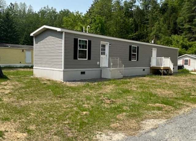 Property at 59 3rd St, St. Johnsbury, VT 05819, 3 beds, 2 baths