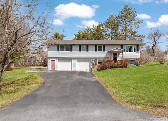Property at 122 Sharon Dr, Williston, VT 05495, 3 beds, 2 baths