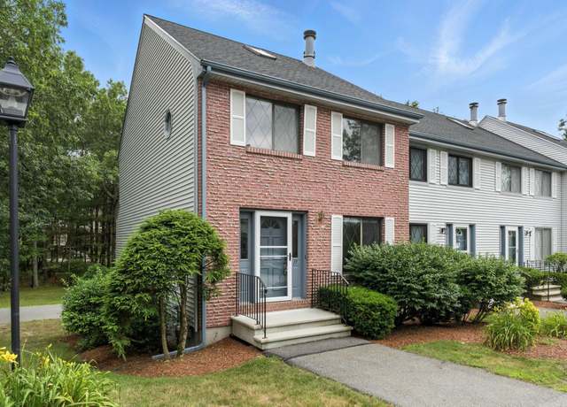 Property at 17 Vanden Rd, Merrimack, NH 03054, 2 beds, 1.5 baths