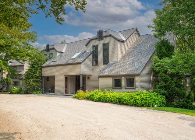 Property at 4A Ridge Ct, Winhall, VT 05340, 3 beds, 3 baths