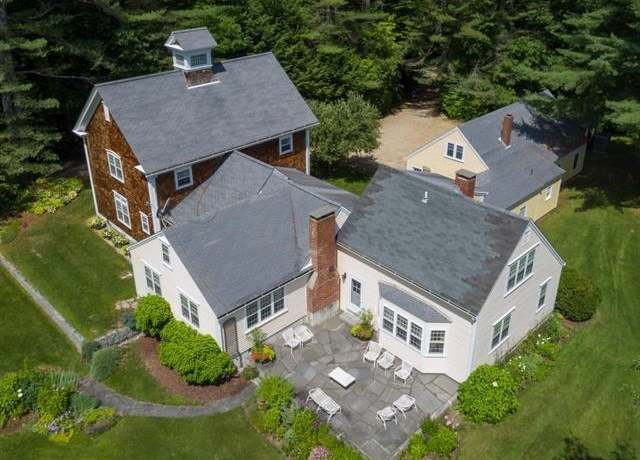 Property at 591 Whittier Hwy, Sandwich, NH 03227, 5 beds, 5.5 baths
