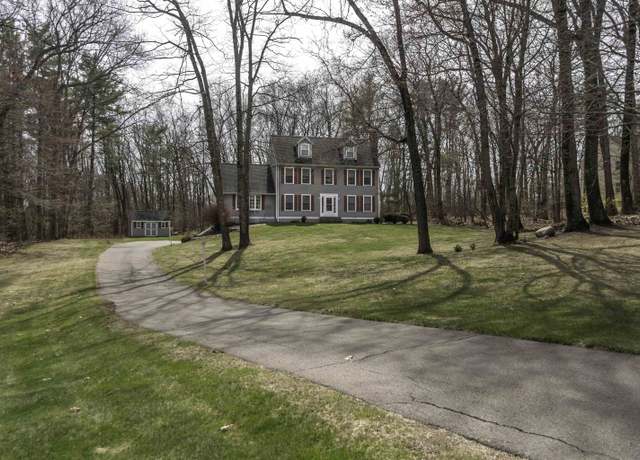 Property at 11 Collins Ct, Plaistow, NH 03865, 4 beds, 2 baths
