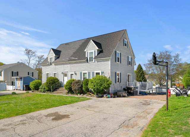Property at 18R Philip Rd, Derry, NH 03038, 3 beds, 1.5 baths