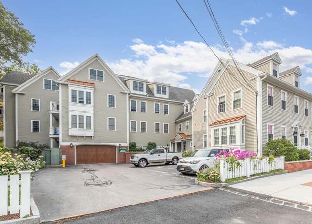 Property at 198 Islington St #6, Portsmouth, NH 03801, 2 beds, 2 baths