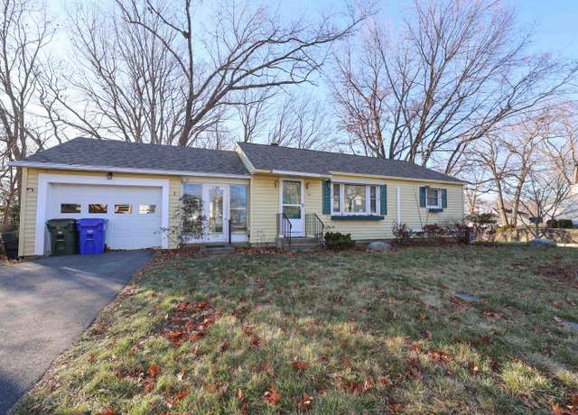 Property at 126 W Haven Rd, Manchester, NH 03104, 2 beds, 2 baths