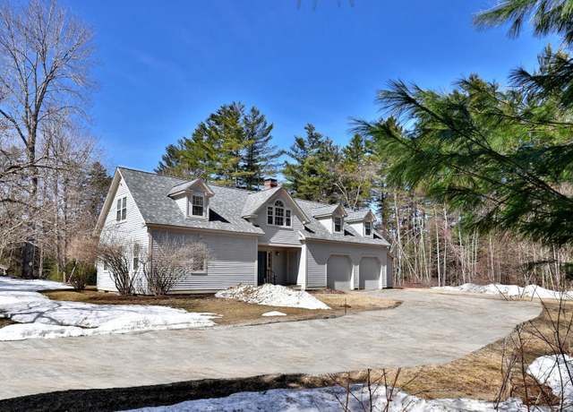 Property at 26 Summit Trails Rd, Weston, VT 05161, 3 beds, 2.5 baths